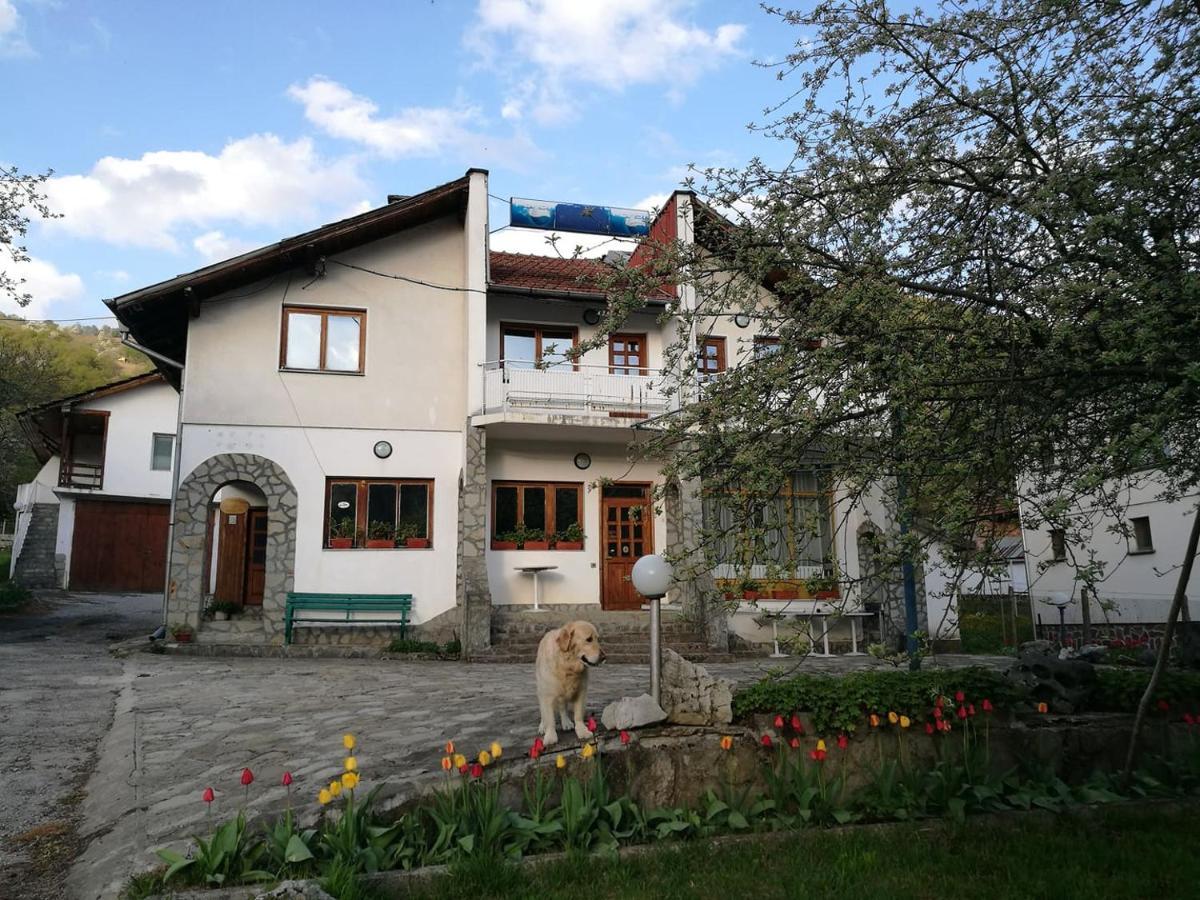 ريباريكا Самостоятелни Стаи В Къща За Гости Балкан المظهر الخارجي الصورة